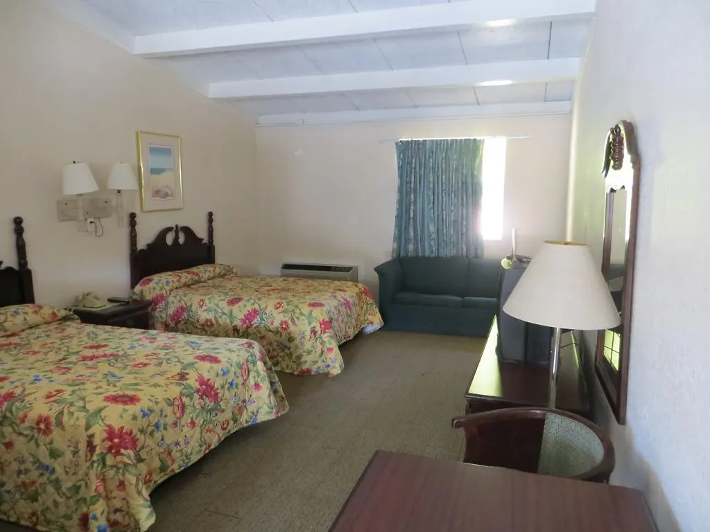 Royal Inn Daytona Beach 0*,